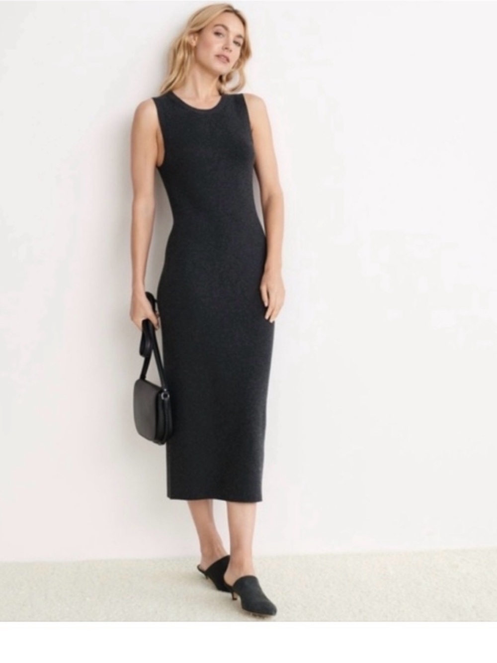 Sleeveless Black Midi Knit Dress